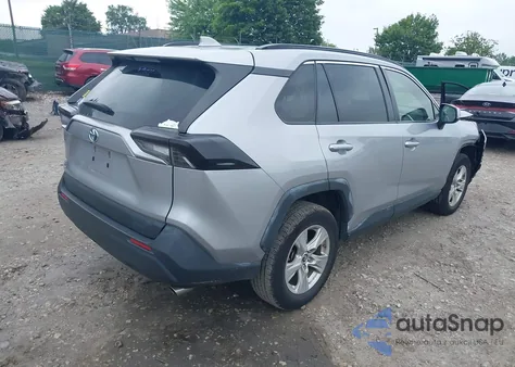 2019 Toyota Rav4 Hybrid Le z USA, uszkodzony, nr VIN JTMMWRFV9KD512407